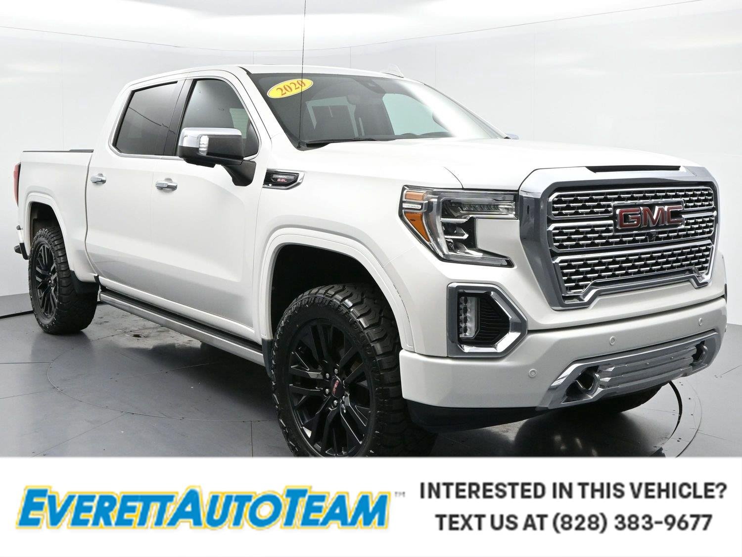 Used 2020 White Frost Tricoat GMC Denali image 1
