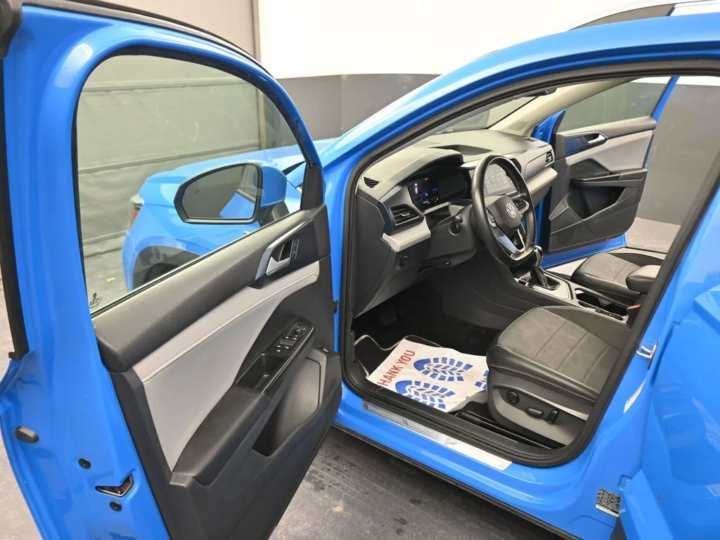 Used 2023 Blue Volkswagen 1.5T SE image 40