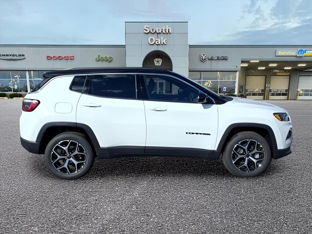 New 2026 Bright White Clear-Coat Exterior Paint Jeep Limited image 2