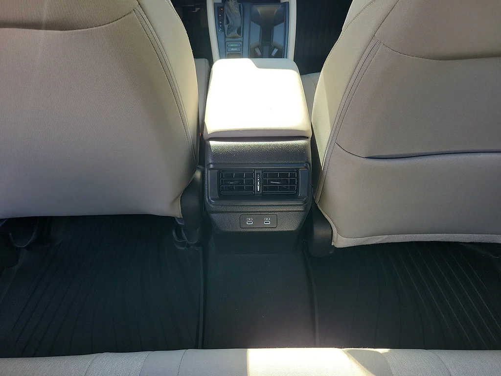 2025 Honda Accord Sedan SE, photo 10 of 12