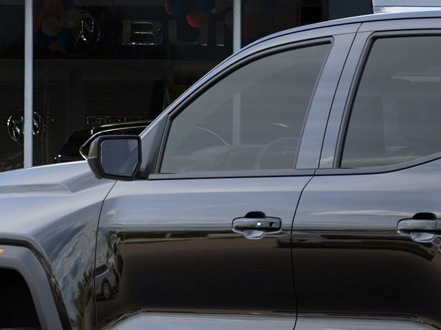 2026 GMC Canyon AT4X - Photo 16