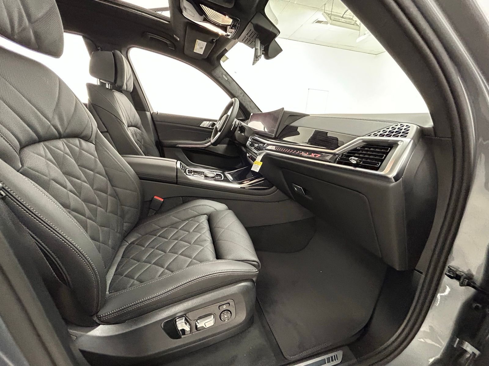 New 2026 Skyscraper Grey Metallic BMW xDrive40i image 75