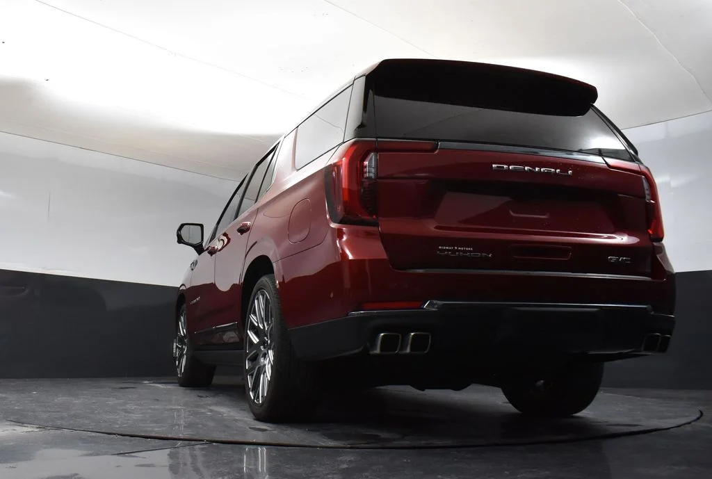 Used 2025 Volcanic Red GMC Denali Ultimate image 38