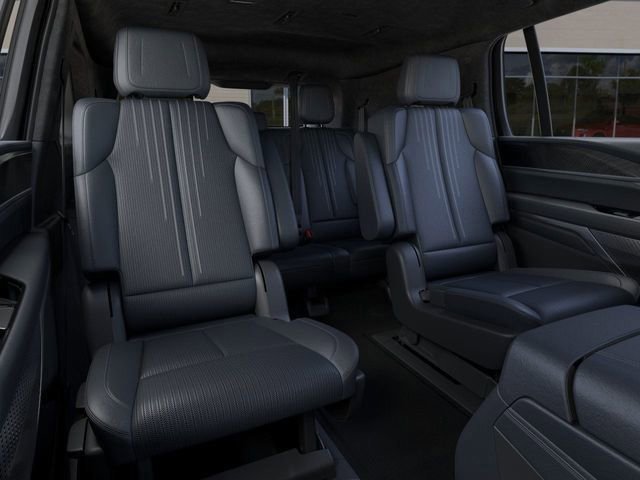 2025 Cadillac Escalade IQ Luxury 2 - Photo 17