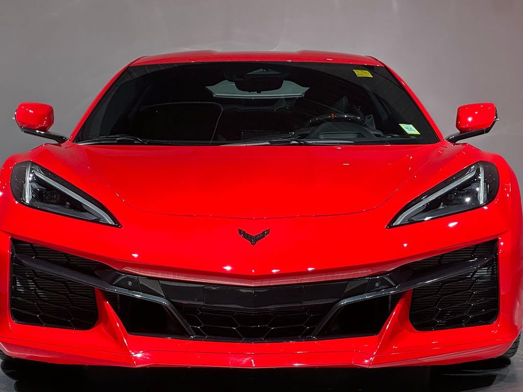 Used 2024 Red Chevrolet Z06 image 20