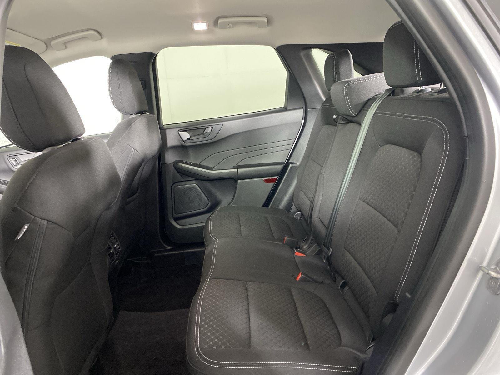 Used 2023 Iconic Silver Ford Active image 22