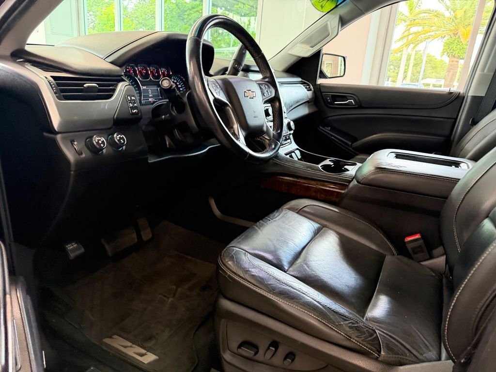 Used 2019 Black Chevrolet LT image 10