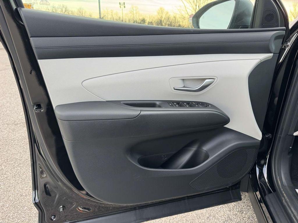 New 2026 Gray Hyundai SEL AWD image 26