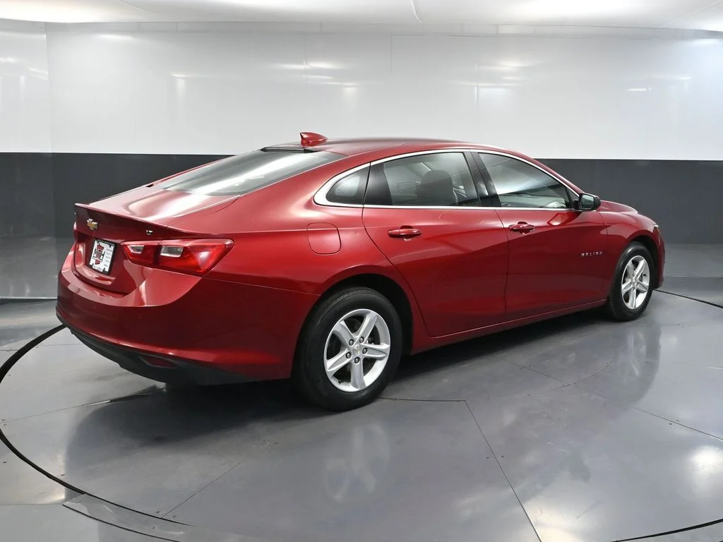 Used 2024 Red Chevrolet LT image 5