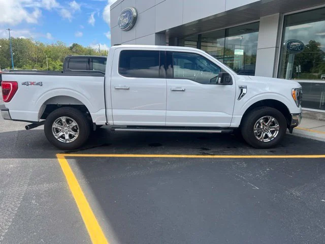 Used 2023 Oxford White Ford XLT image 7