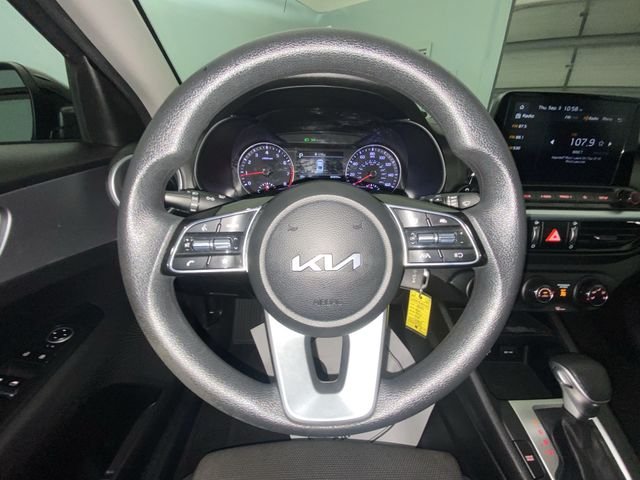 Used 2023 Black Kia LXS image 14