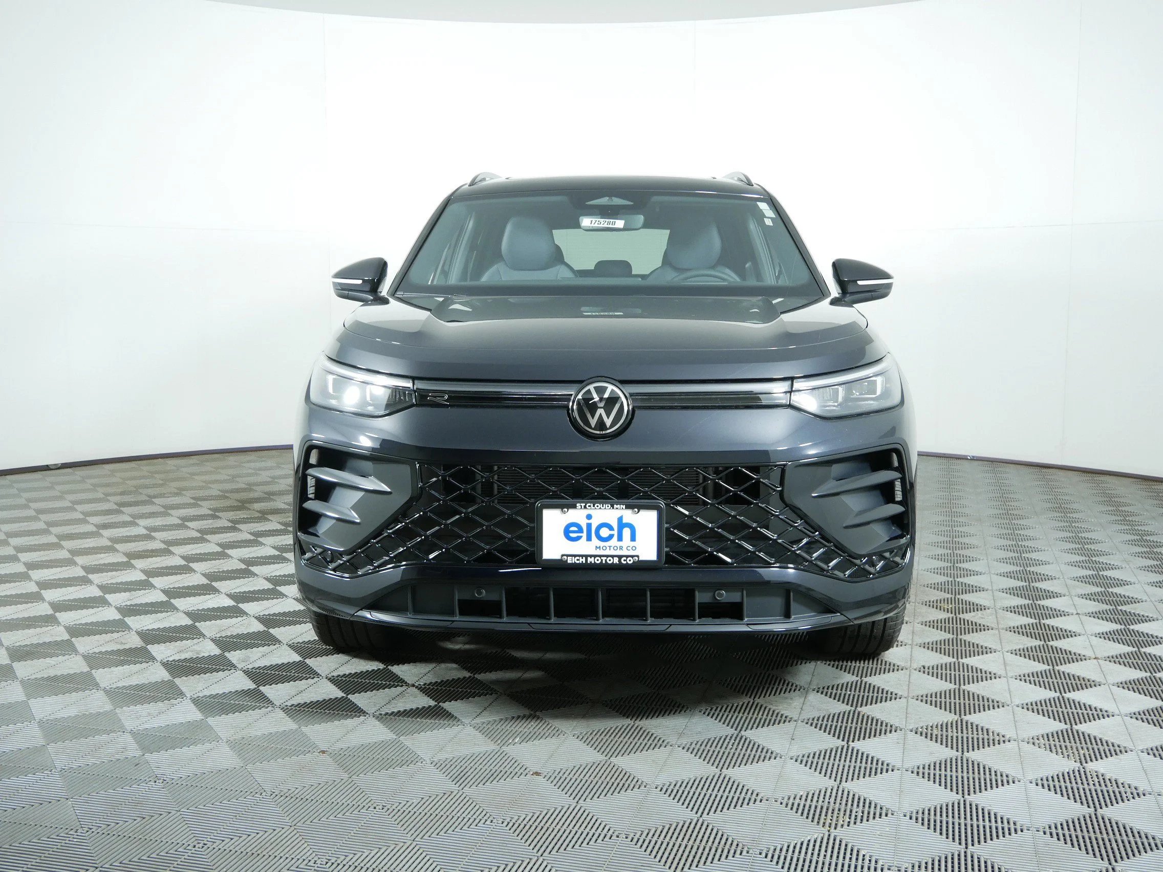 New 2026 Deep Black Pearl Volkswagen SE R-Line Black image 2
