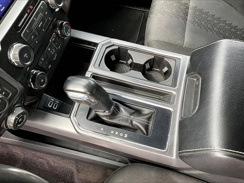Used 2020 Gray Ford XLT image 16