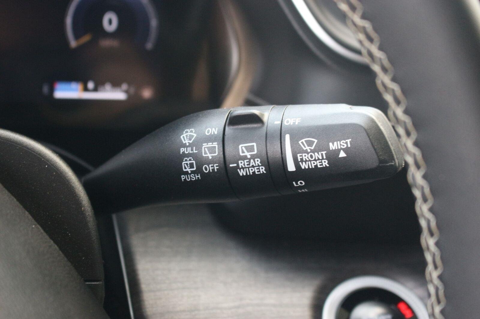 Used 2024 White Jeep Limited image 24