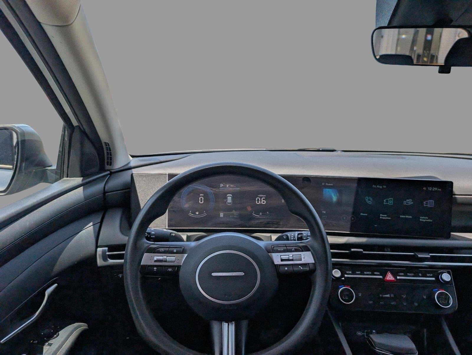 Used 2025 Shimmering Silver Hyundai SEL image 32