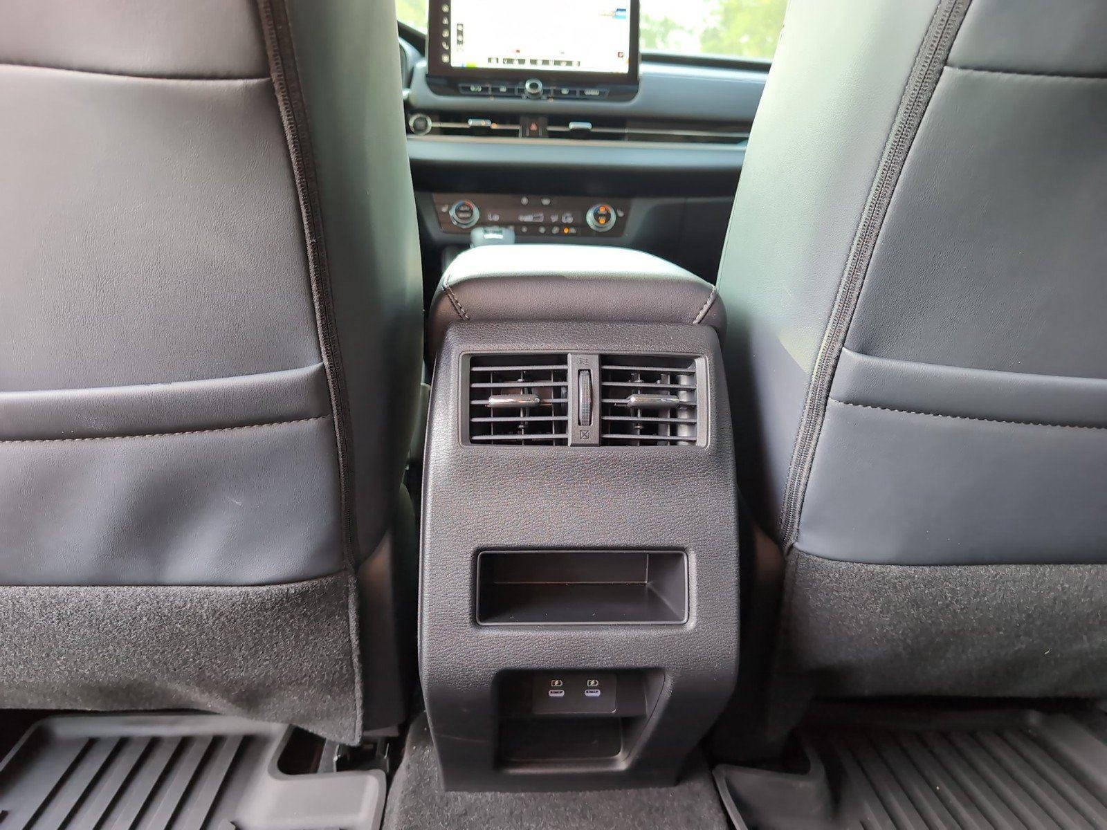 Used 2026  Mitsubishi SE image 33