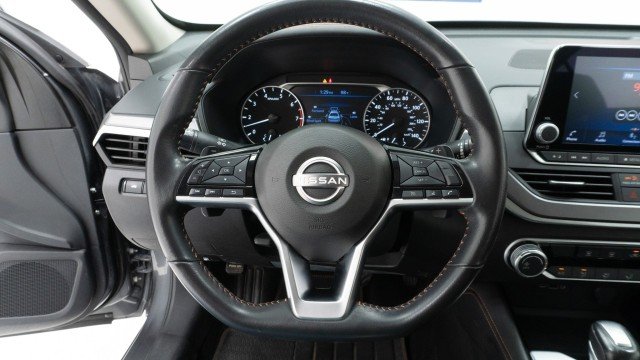 Used 2025 Gun Metallic Nissan SR image 26