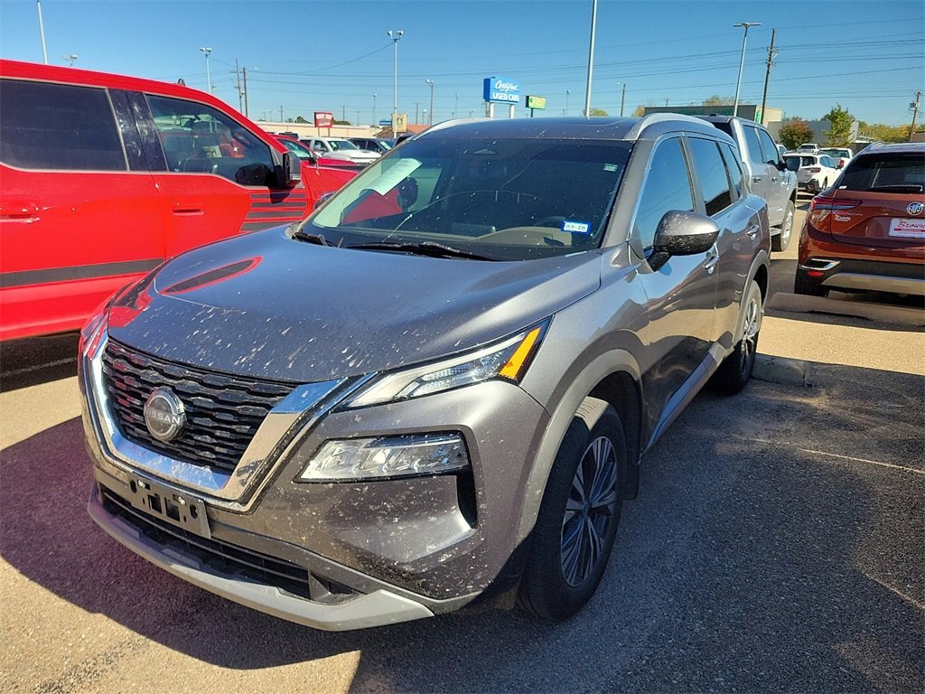 2023 Nissan Rogue SV photo 3