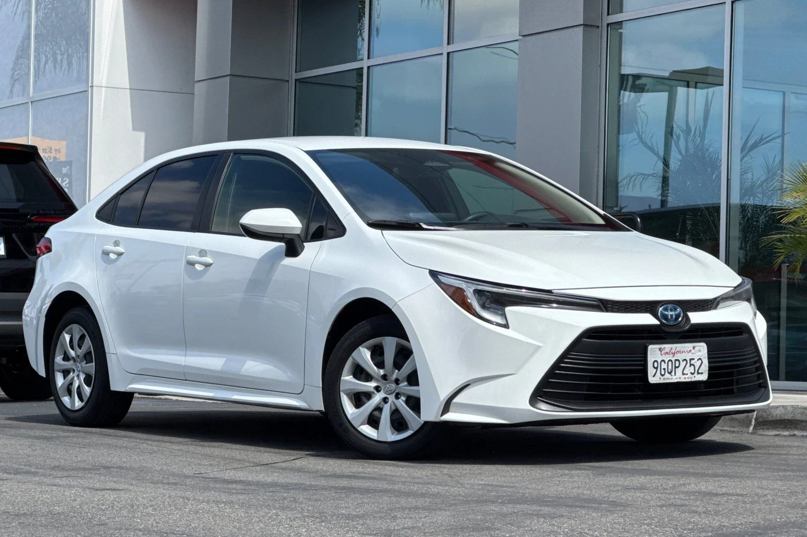 Used 2023 Toyota Corolla LE with VIN JTDBCMFE0P3021109 for sale in Whittier, CA