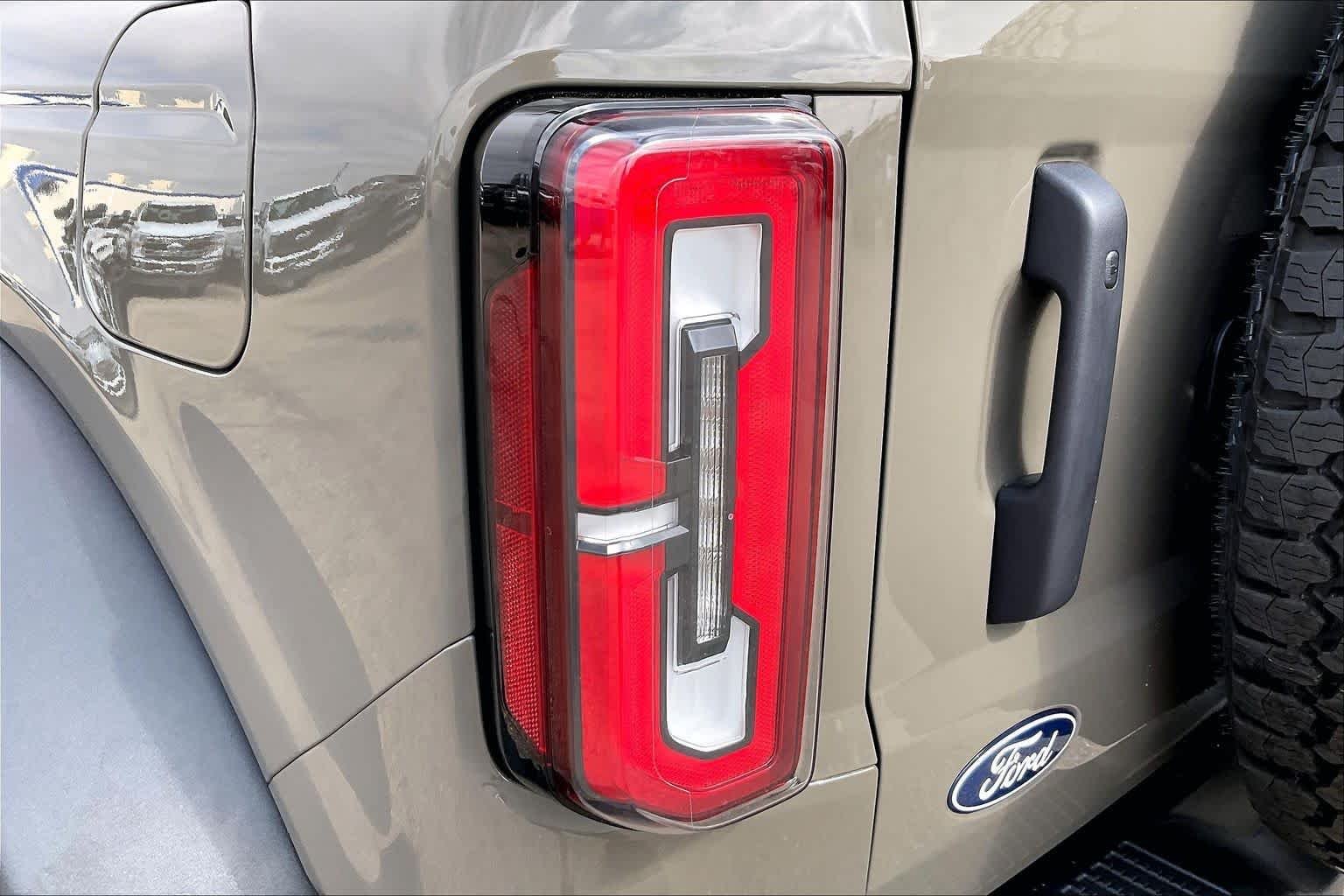 New 2026 Marsh Gray Ford Badlands® image 14