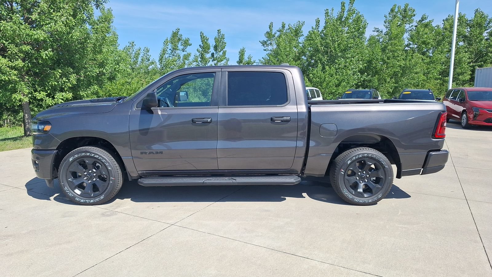 New 2026 Granite Crystal Metallic Clear-Coat Exterior Paint RAM Big Horn/Lone Star image 2