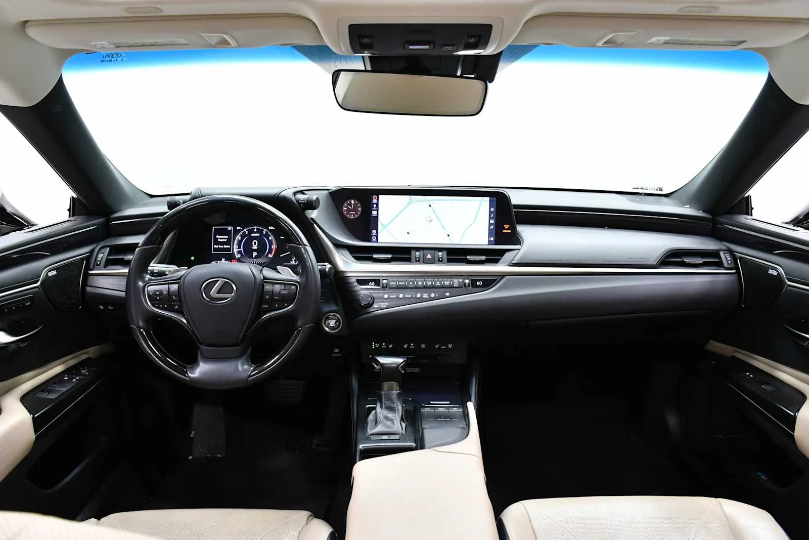 Used 2019 Moonbeam Beige Metallic Lexus Ultra Luxury image 19