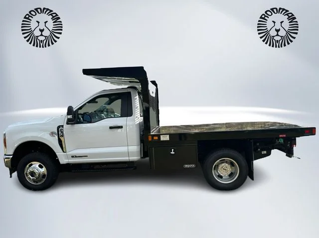 2024 Ford F-350 Super Duty Chassis Cab XL - Photo 8