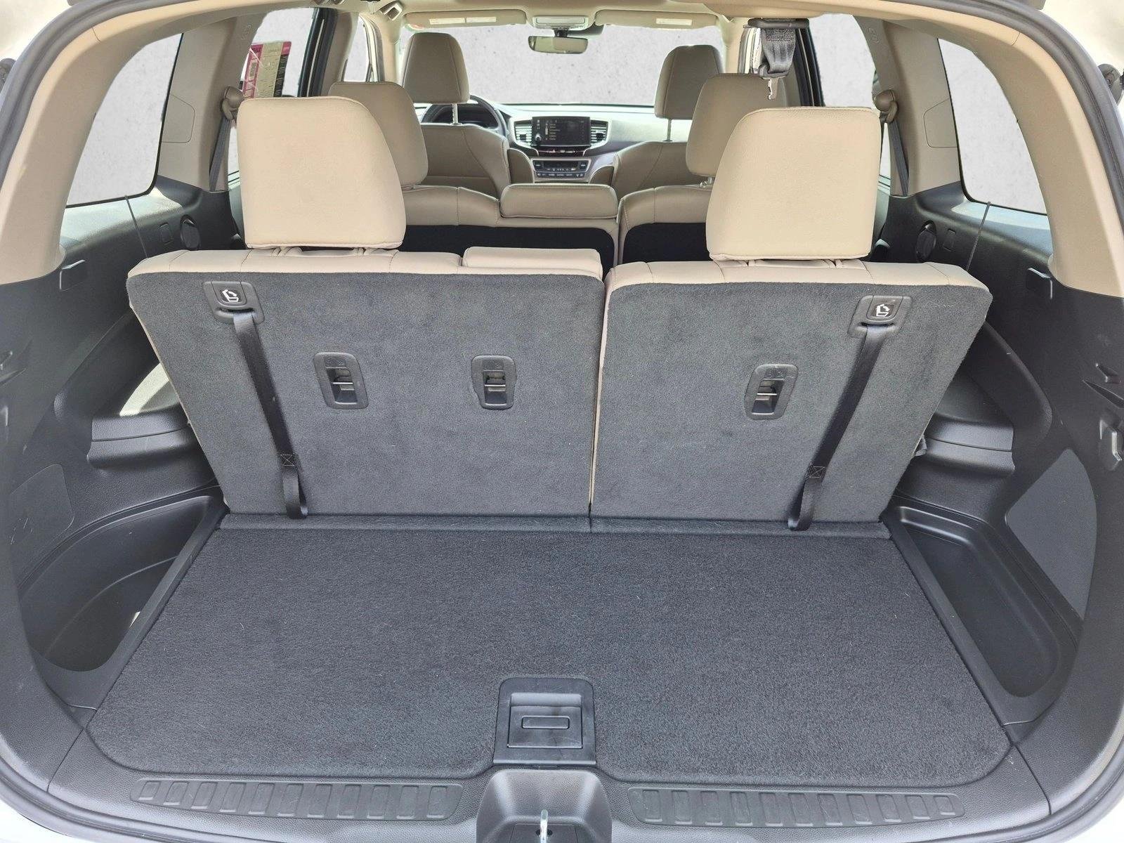 Used 2019 White Diamond Pearl Honda EX-L image 6