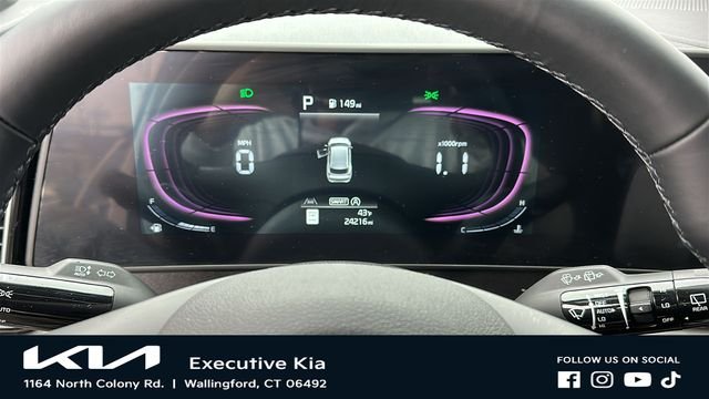 Certified Used 2025 White Kia X-Line image 15