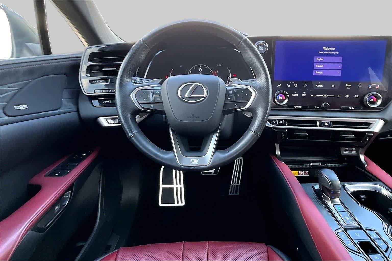 Used 2024 Ultra White Lexus F SPORT Handling image 6