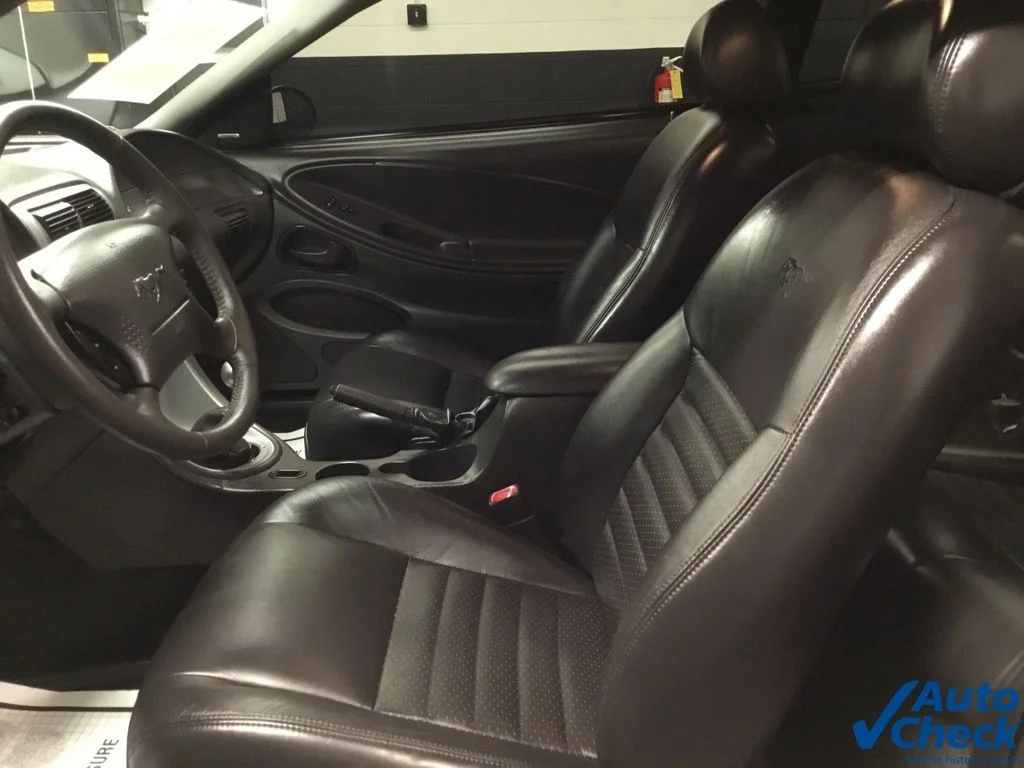 Used 2003 Red Ford GT image 23