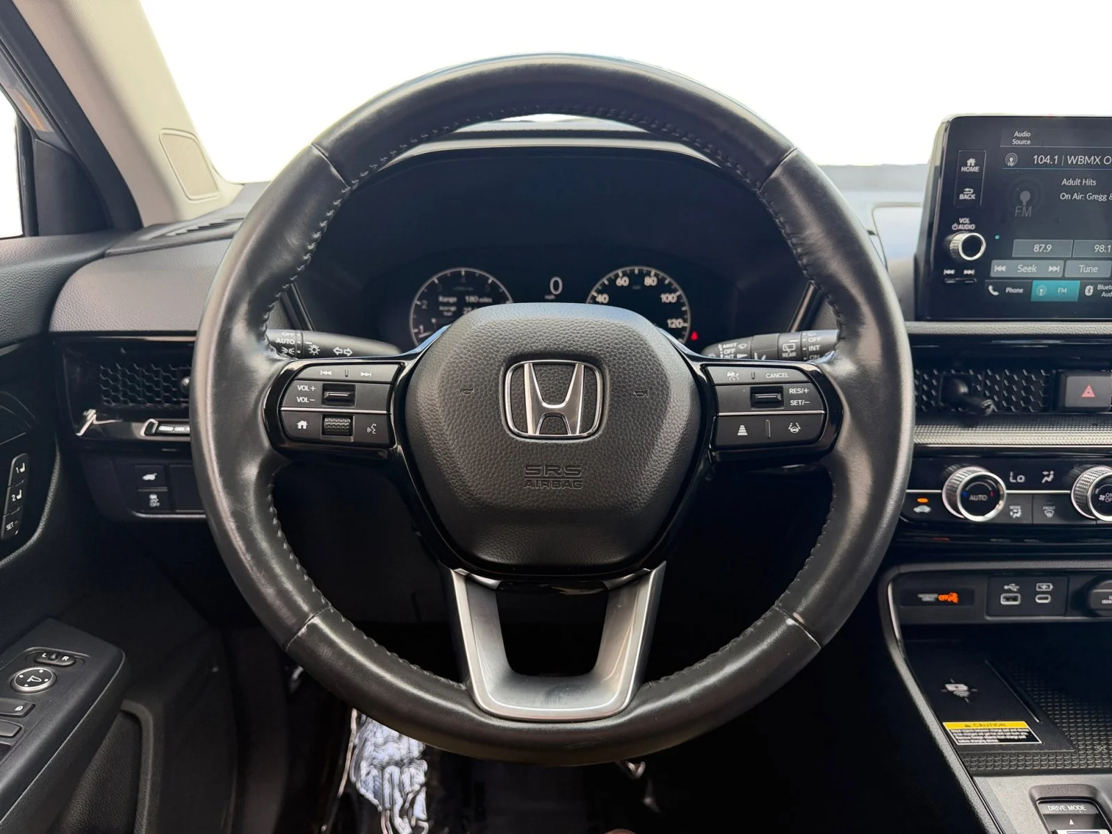 Certified Used 2024 Gray Honda EX-L image 10