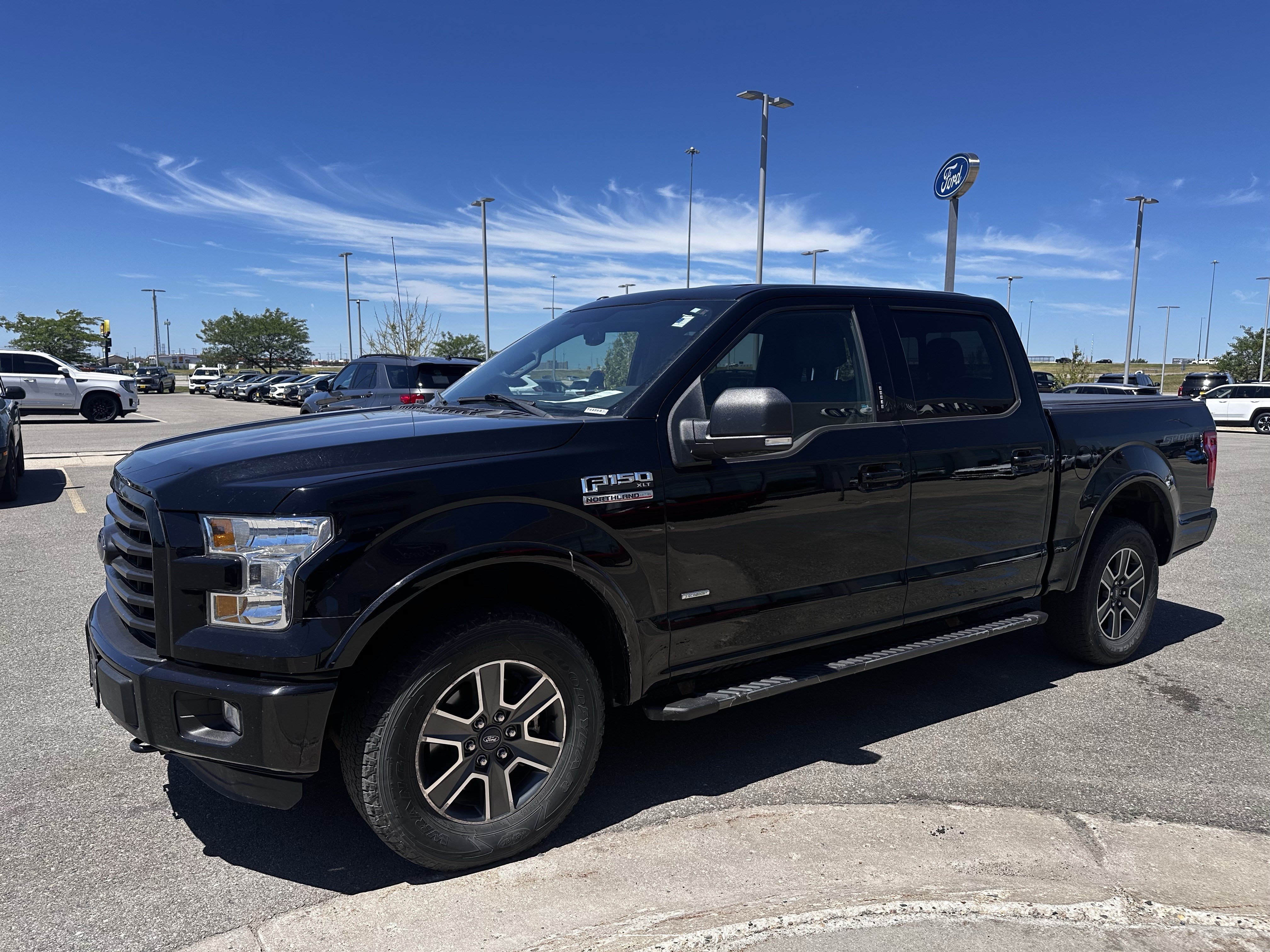 Used 2016 Shadow Black Ford XLT image 2