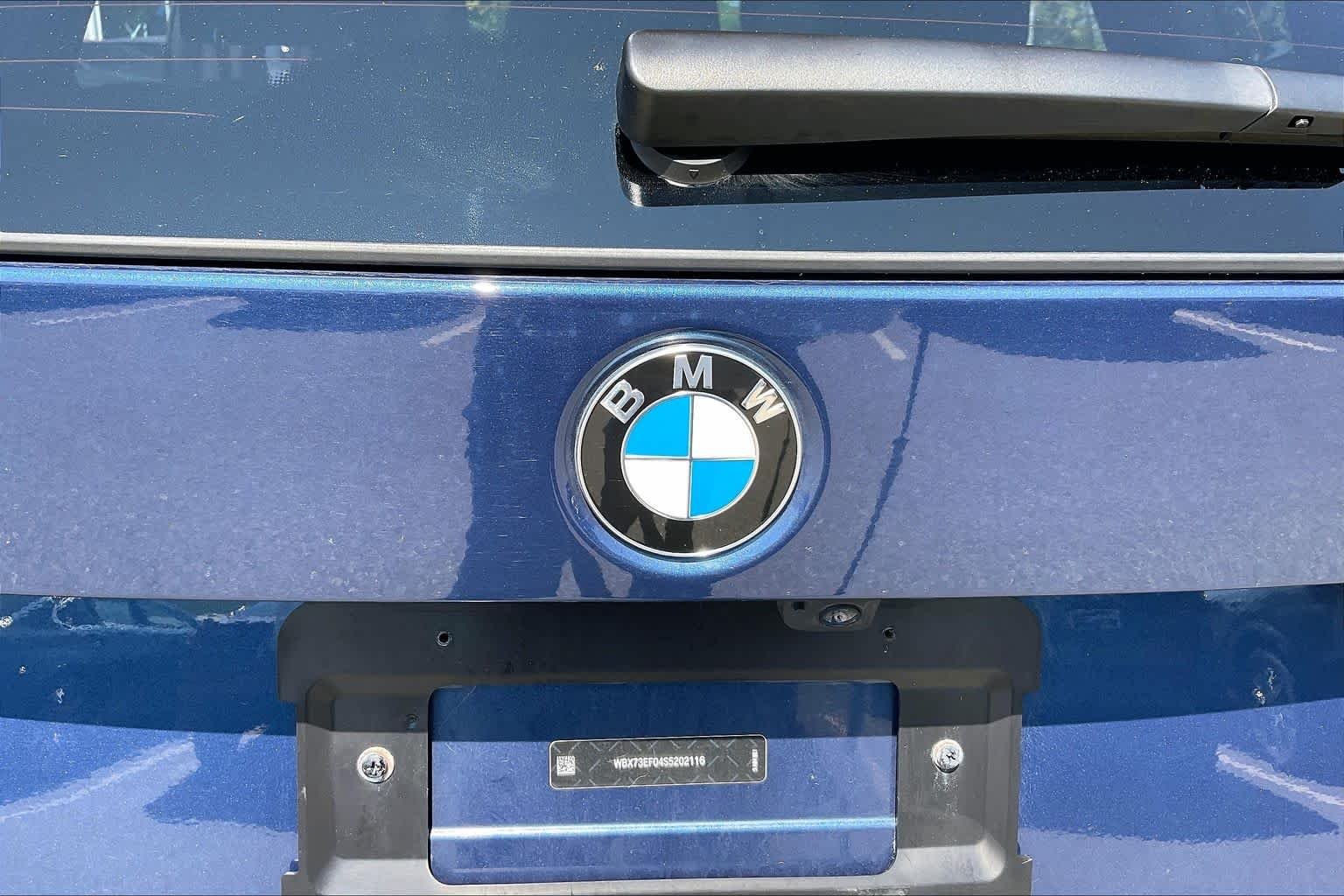 Used 2025 Phytonic Blue Metallic BMW xDrive28i image 32