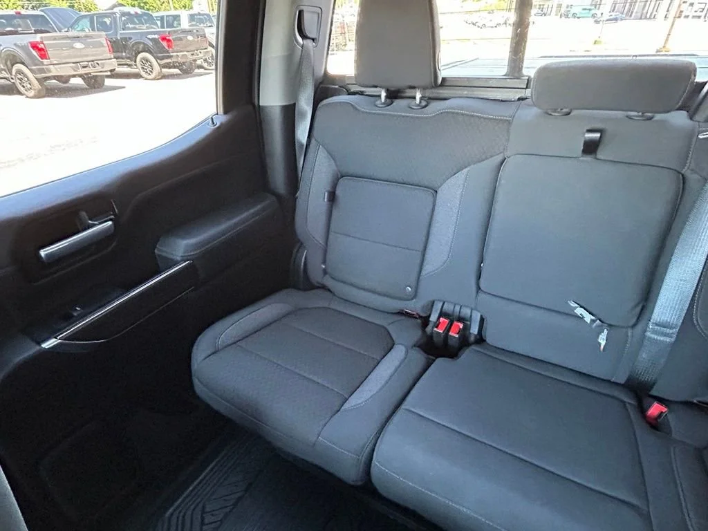 Used 2020 CAJUN RED TINTCOAT Chevrolet RST image 13