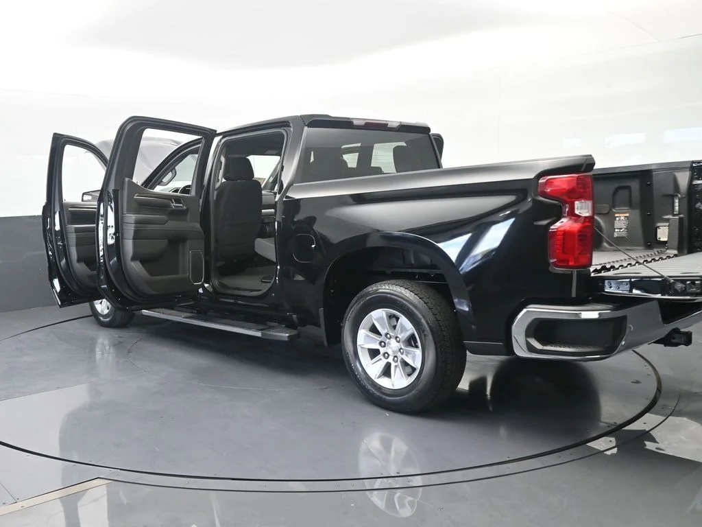 Used 2024 Black Chevrolet LT image 71