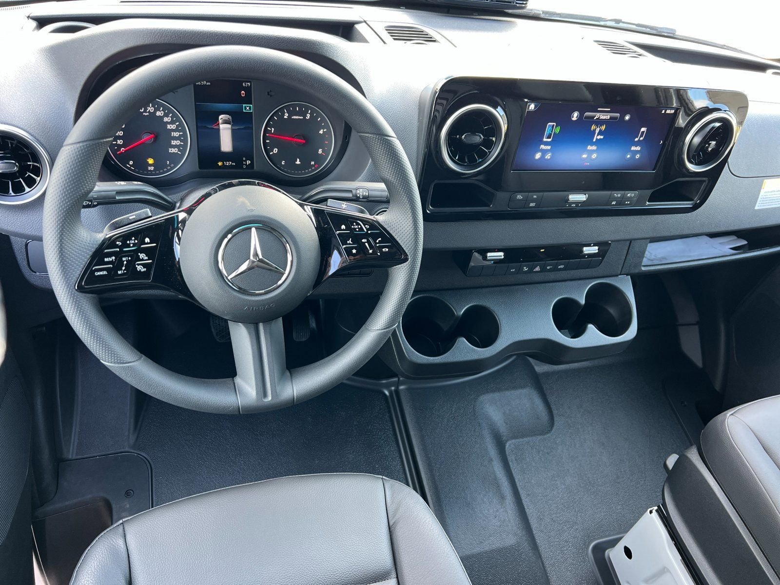 New 2026 Arctic White Mercedes-Benz Cargo 144 WB image 3