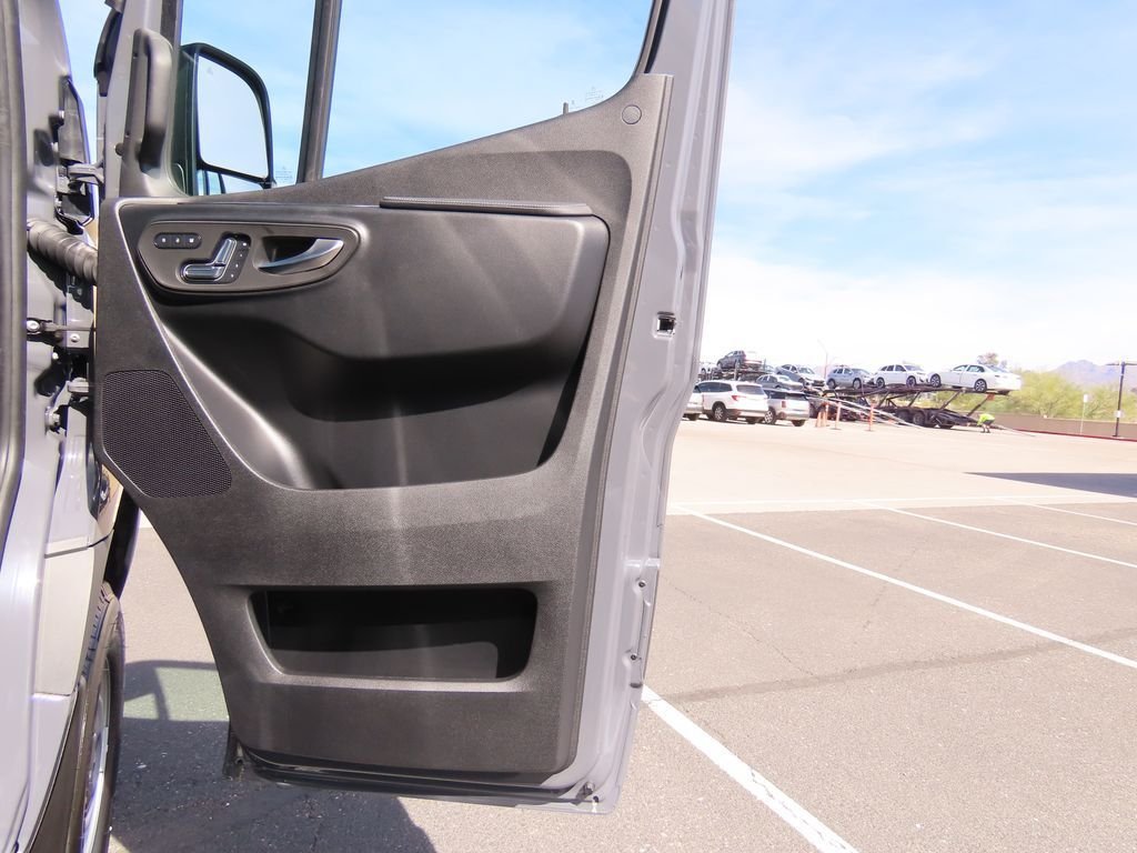 2026 Mercedes-Benz Sprinter Cargo Van Base - Photo 24
