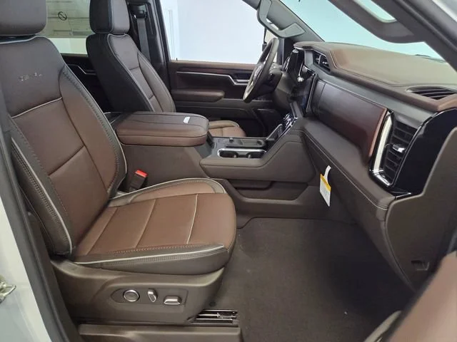 New 2026 Glacier White Tricoat GMC Denali image 17