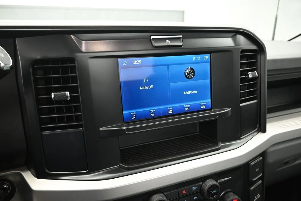 New 2025 Oxford White Ford XL image 15