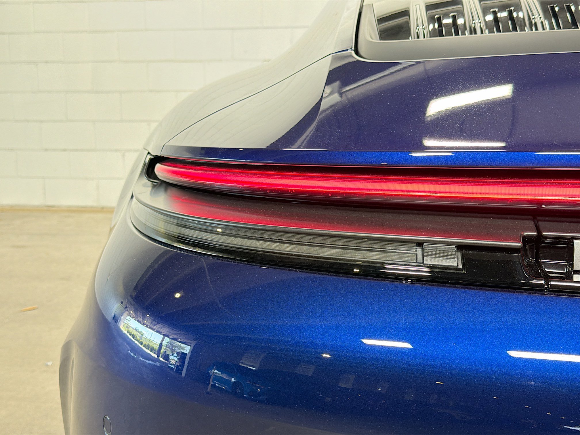 New 2026 Gentian Blue Metallic Porsche Carrera 4S image 11
