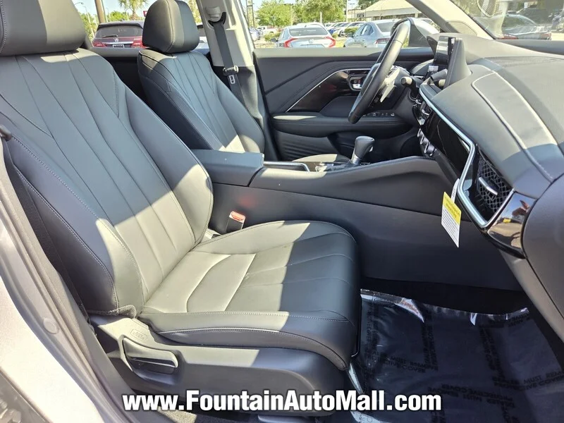 Used 2025 Solar Silver Acura AWD image 15
