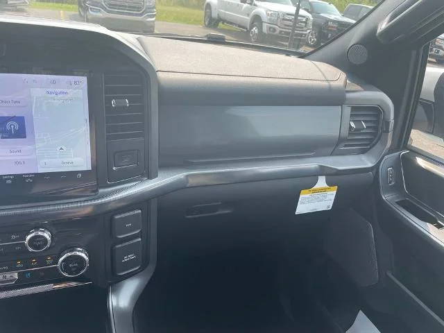 New 2026 Star White Metallic Tri-Coat Ford Lariat® image 62