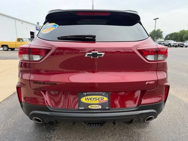 Used 2023 Crimson Metallic Chevrolet RS image 6
