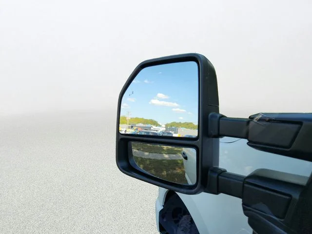 New 2026 Oxford White Ford F-250® XL image 4