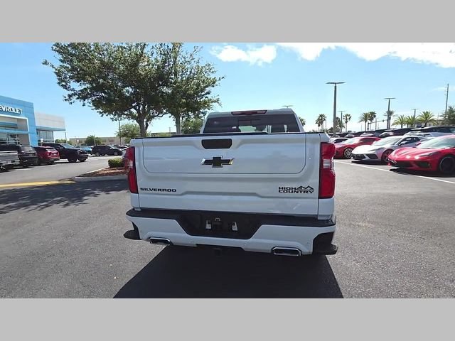 New 2026 Polar White Tricoat Chevrolet High Country image 28