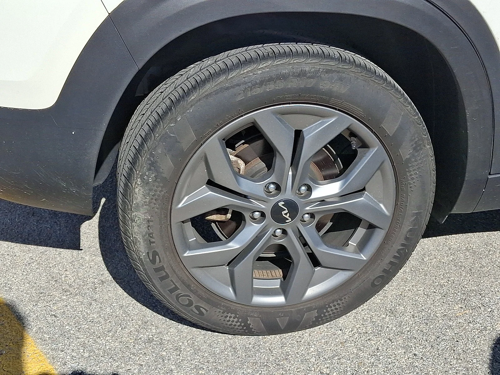 Certified Used 2024 White Kia LX image 8