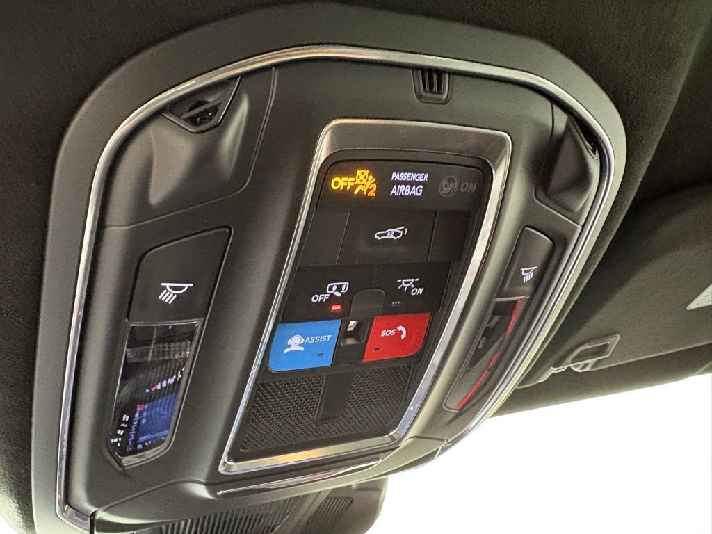 New 2026 Diamond Black Crystal Pearlcoat Dodge Scat Pack Plus image 30