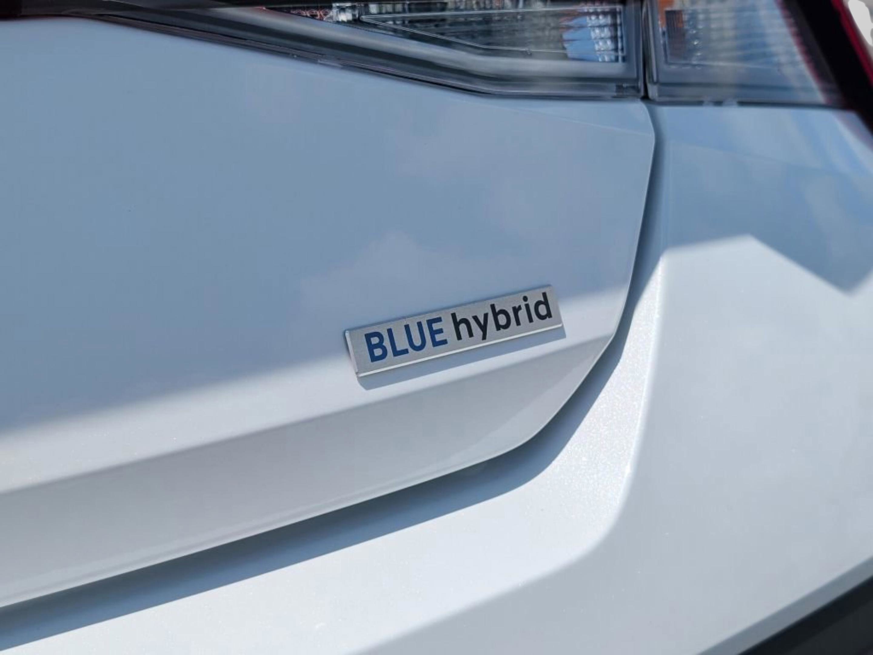 New 2026 Serenity White Hyundai Blue image 44