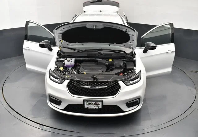 2026 Chrysler Pacifica Select - Photo 26